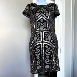 Juniors Lulu black/gray sequin bodycon dress